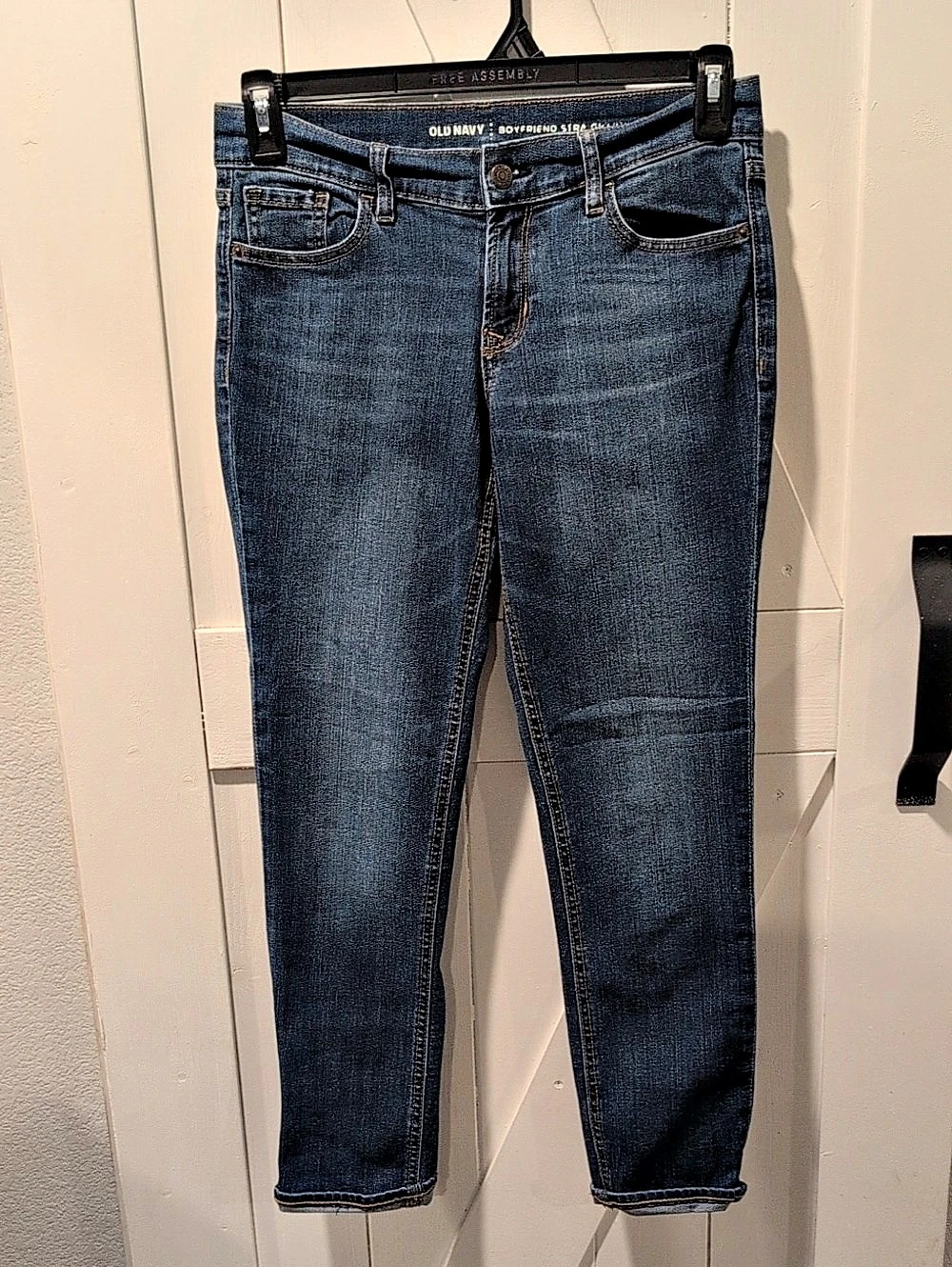 Old Navy Boyfriend Straight Jeans Size 2 Regular Medium Wash Stretch Denim
